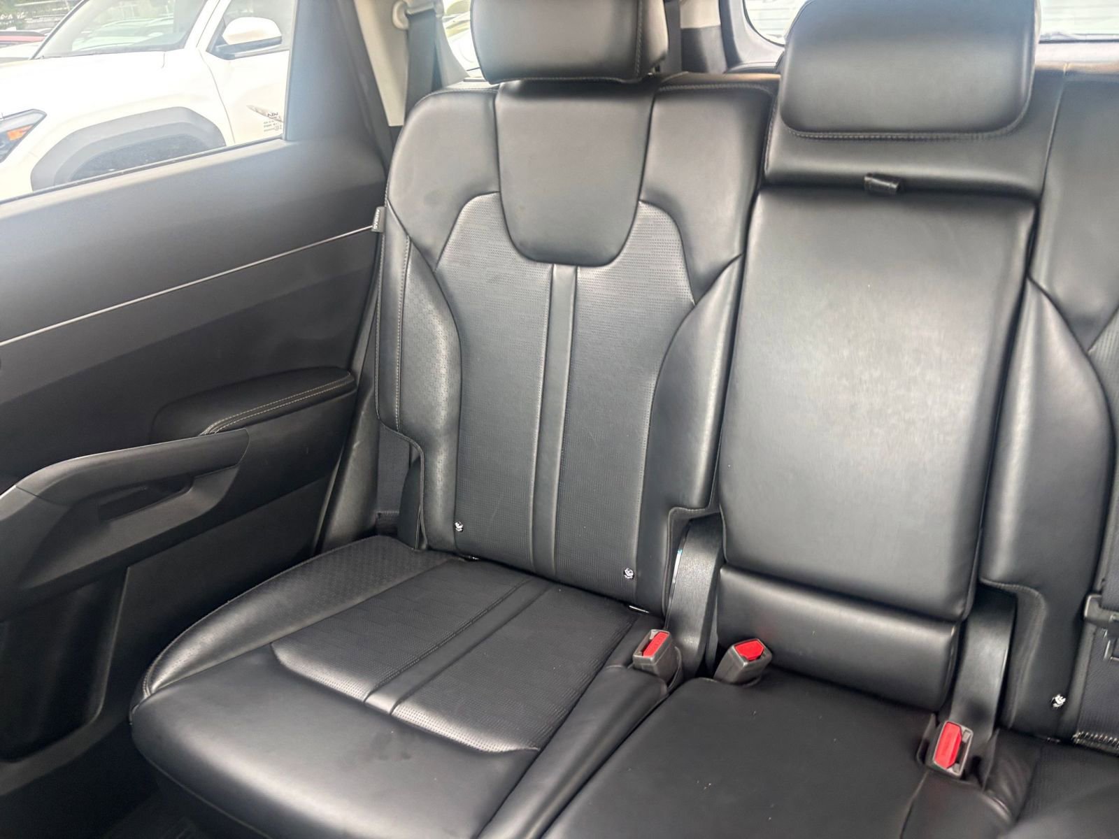 Used 2024 Kia Sorento S FWD image 42