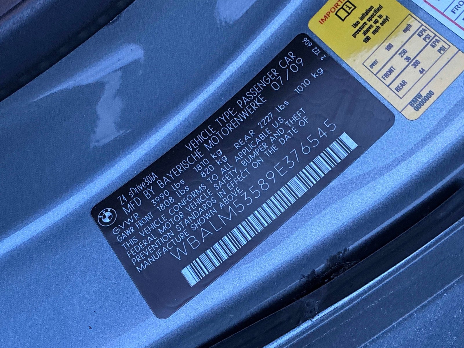 Used 2009 BMW Z4 sDrive30i image 13