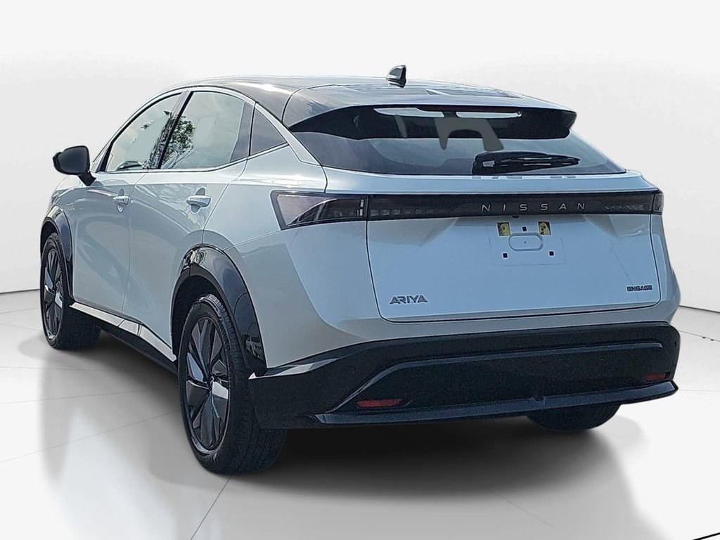 Used 2023 Nissan Ariya FWD image 7