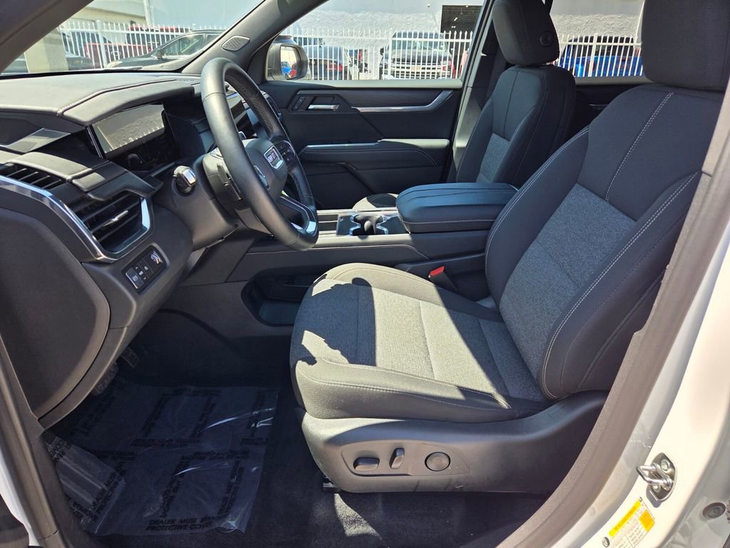 Certified 2025 GMC Acadia Elevation image 5