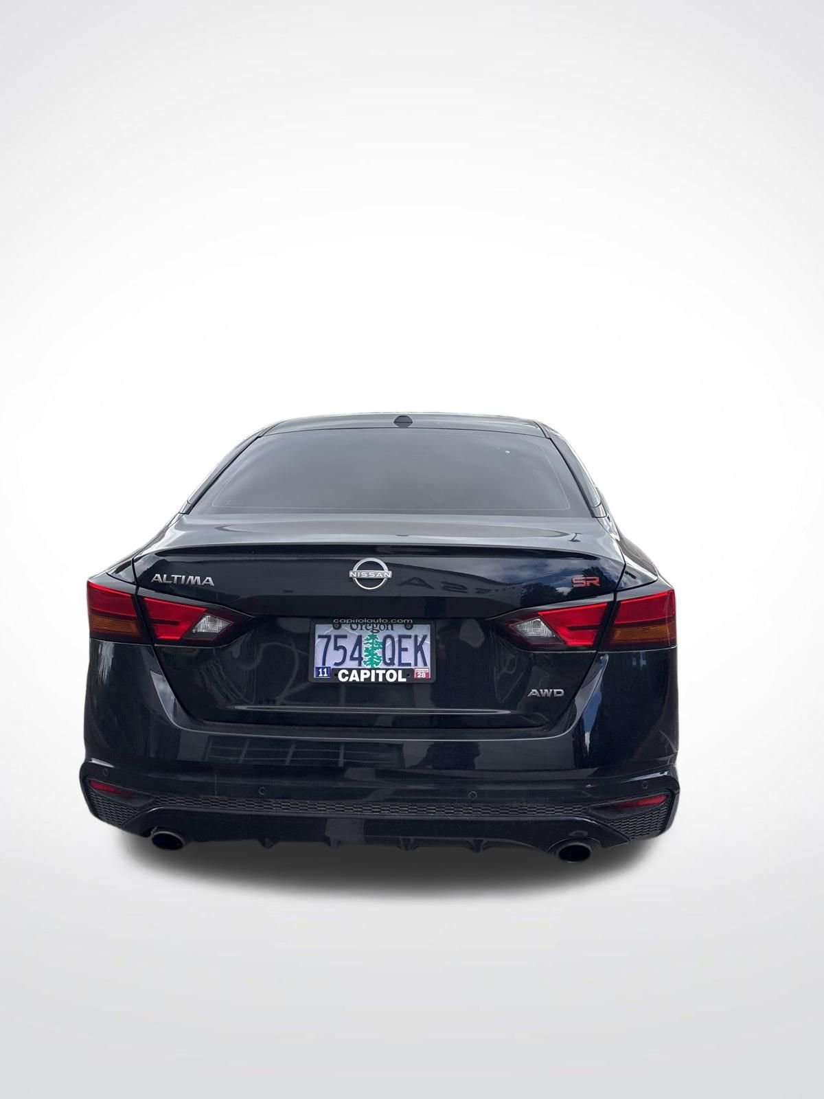 Used 2024 Nissan Altima 2.5 SR w/ SR Premium Package AWD/4WD image 6