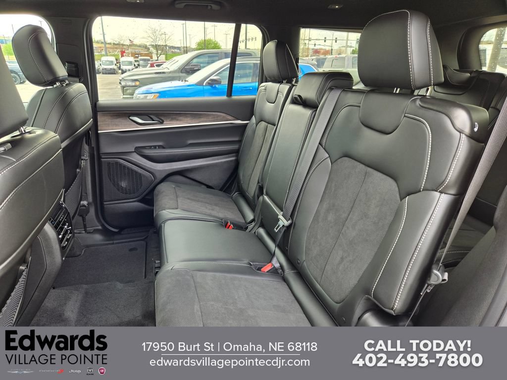 New 2026 Jeep Grand Cherokee L 4WD image 28