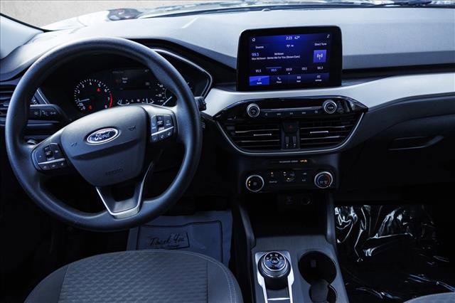 Used 2022 Ford Escape SE image 23