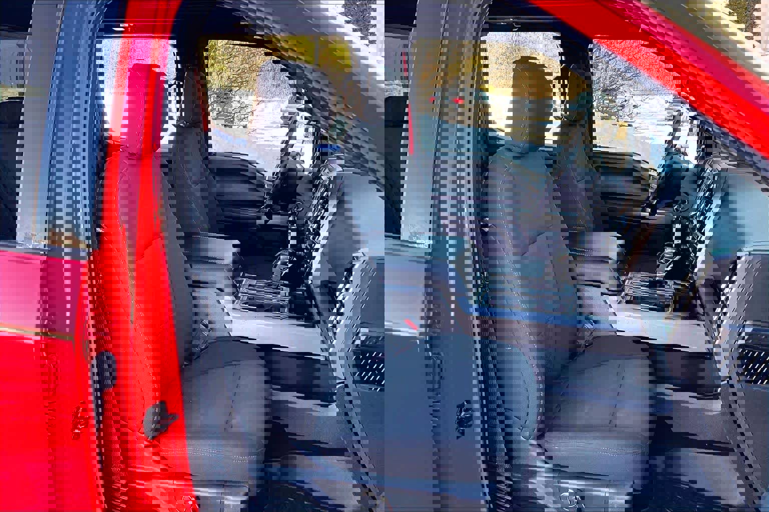 Used 2018 Ford F150 XLT w/ Equipment Group 302A Luxury image 8