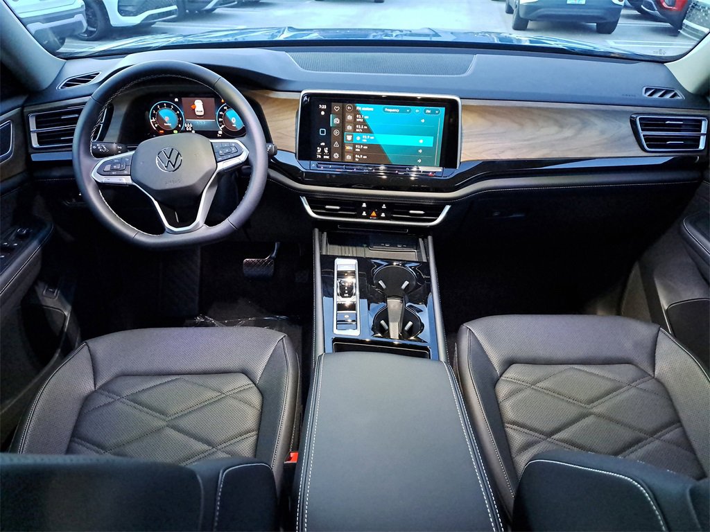 New 2026 Volkswagen Atlas SE image 6