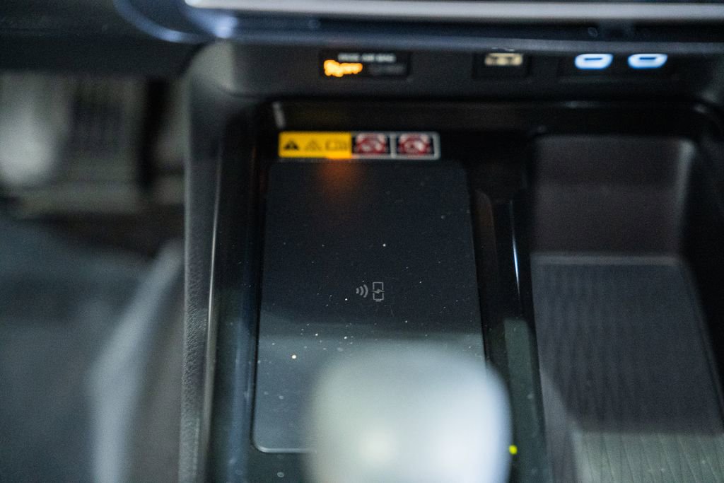 Used 2025 Toyota Camry LE image 22