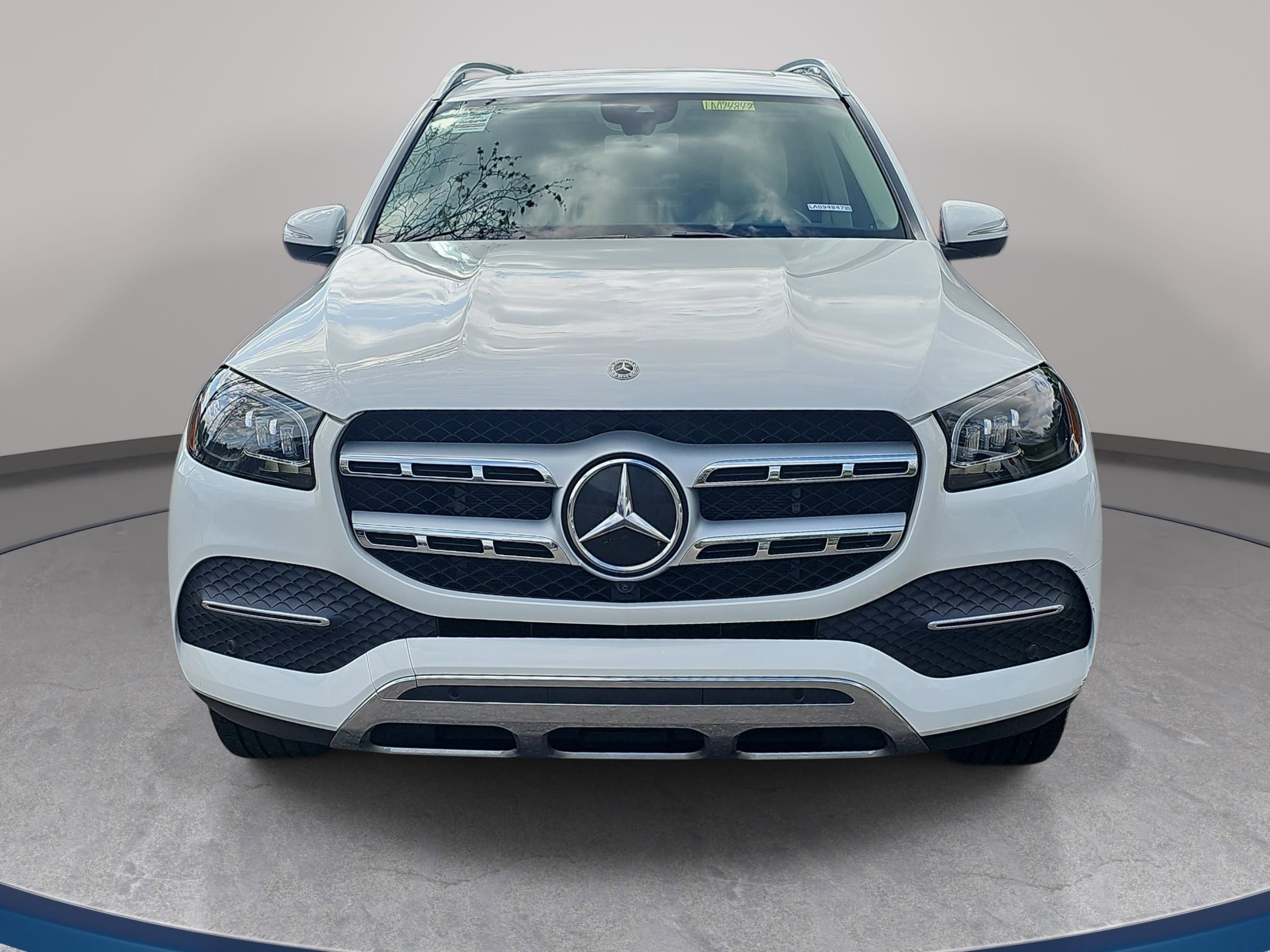 Used 2020 Mercedes-Benz GLS 450 4MATIC image 2