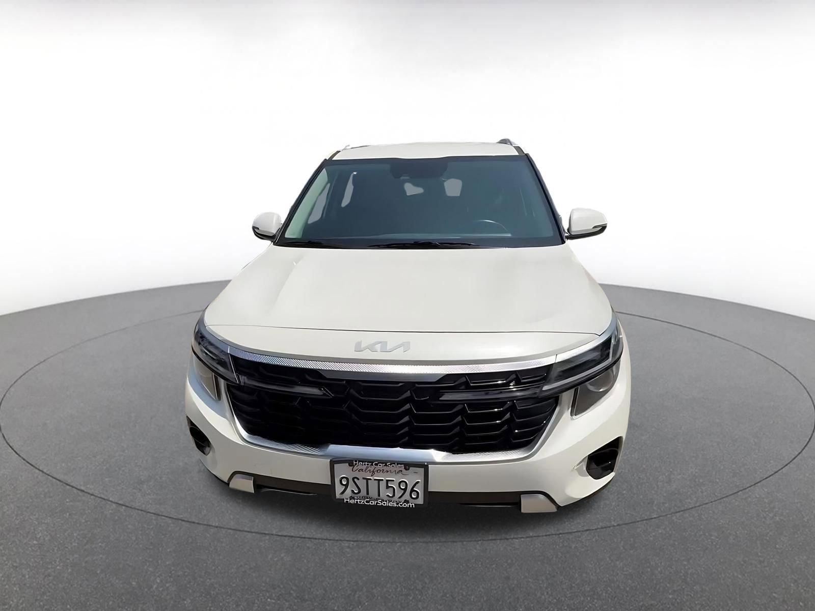 Used 2025 Kia Seltos S FWD image 4