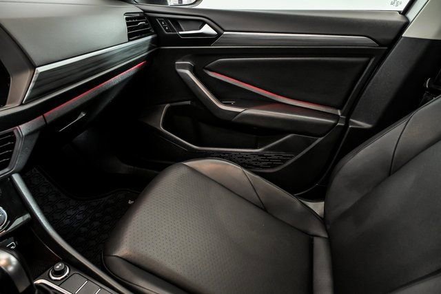 Used 2020 Volkswagen Jetta SEL image 22