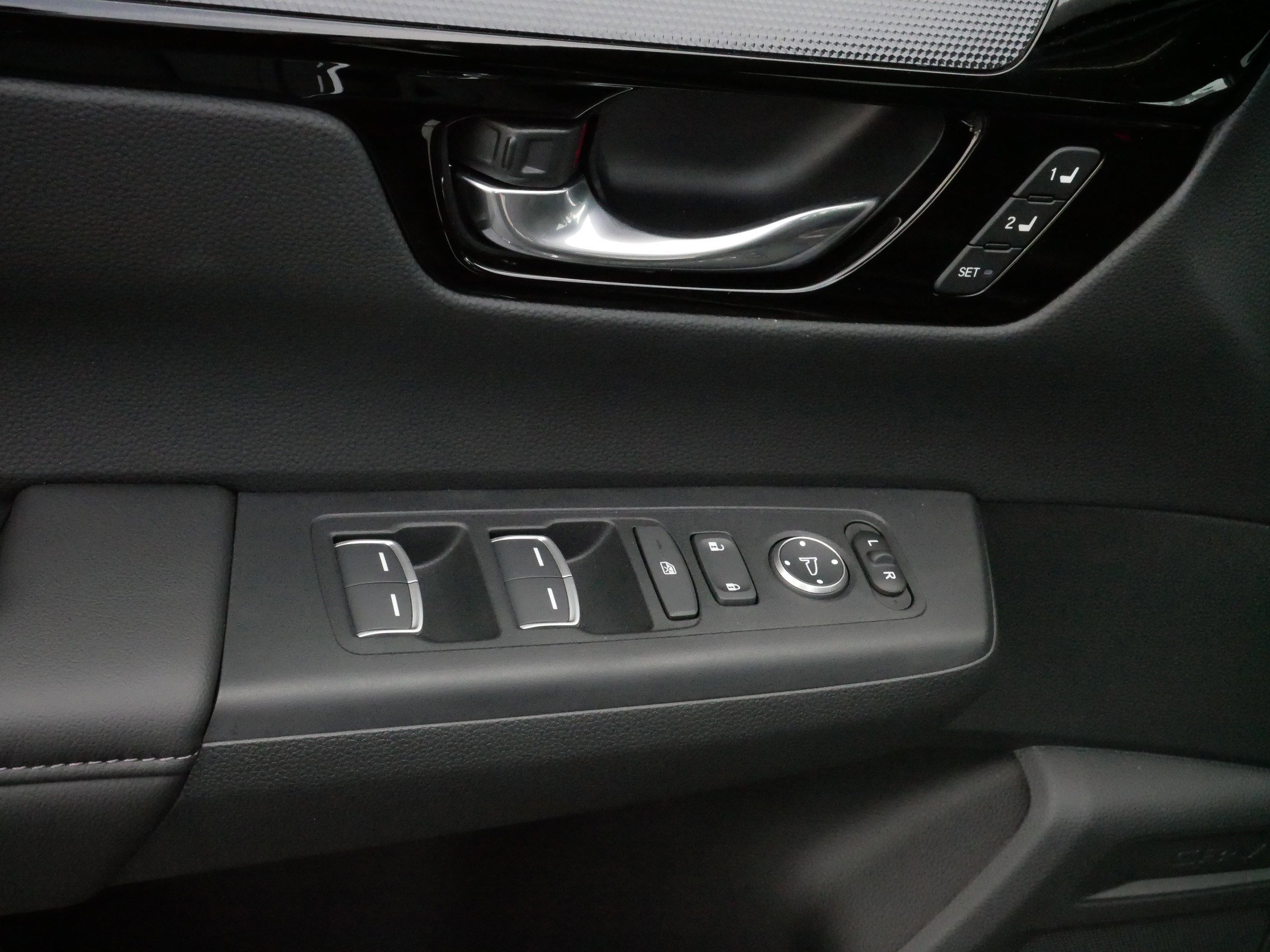 Certified 2026 Honda CR-V EX-L image 19