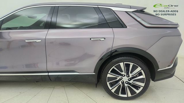 Used 2024 Cadillac Lyriq Luxury w/ Nappa Leather Package RWD image 4