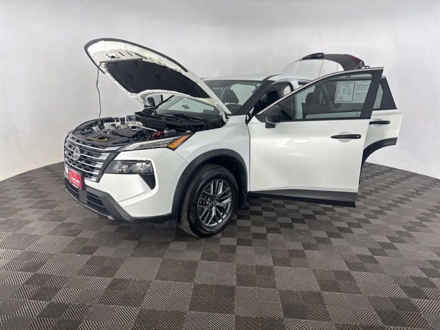 Certified 2024 Nissan Rogue S AWD/4WD image 10