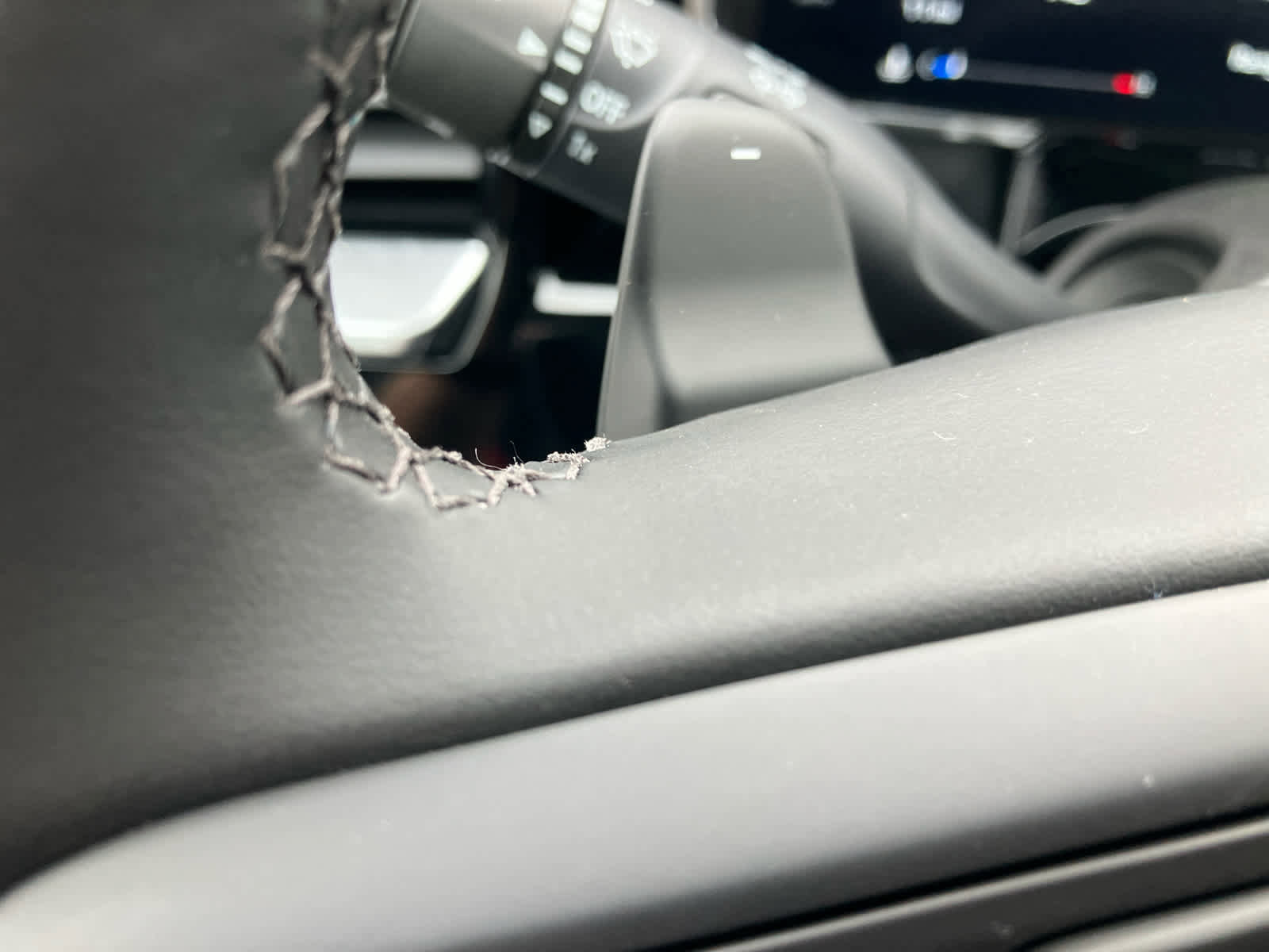 New 2026 GMC Sierra 1500 SLT w/ SLT Premium Package image 20