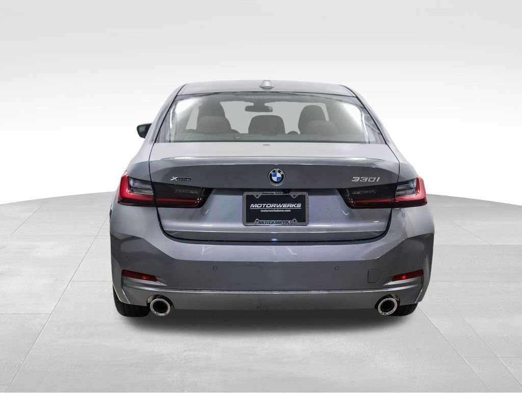 New 2026 BMW 330i xDrive Sedan w/ Convenience Package image 4