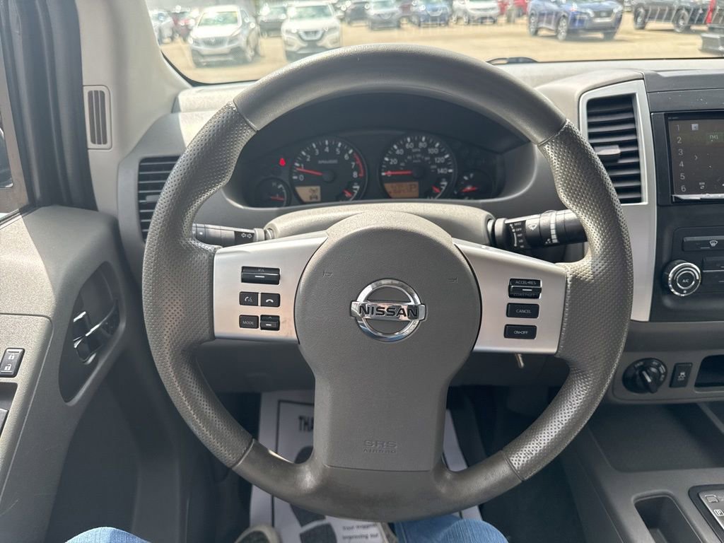 Used 2019 Nissan Frontier SV AWD/4WD image 14