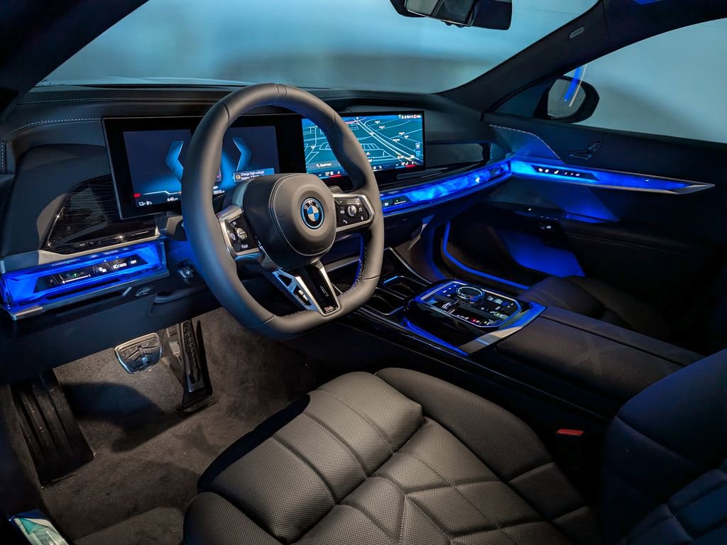 New 2026 BMW i7 xDrive60 image 15
