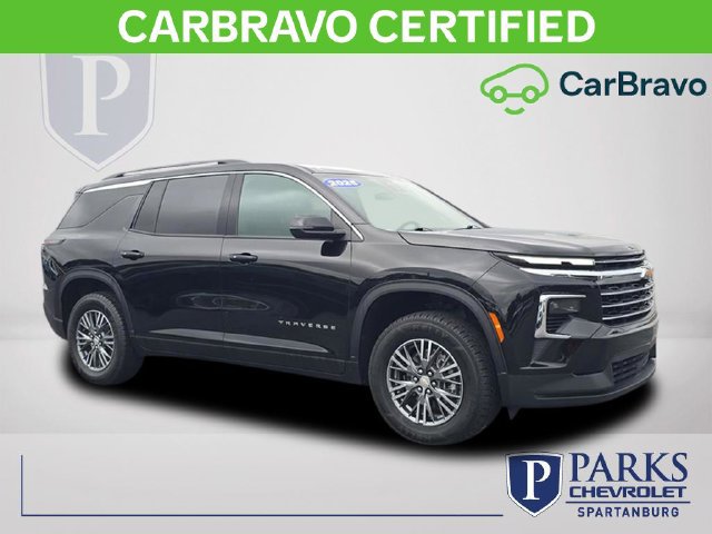 Certified 2025 Chevrolet Traverse LT AWD/4WD image 1