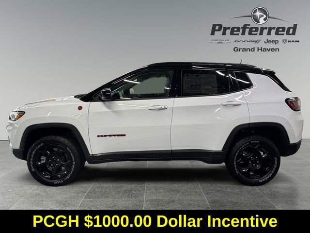 Used 2023 Jeep Compass Trailhawk w/ Trailhawk Elite Group image 9