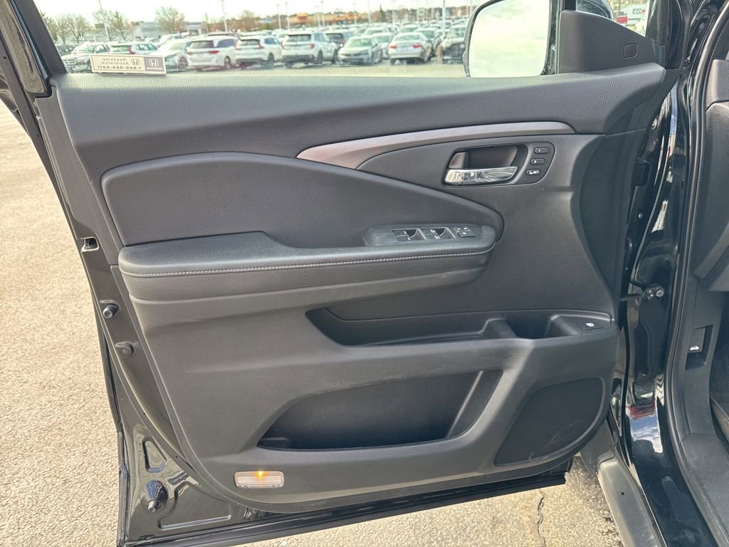 Certified 2022 Honda Ridgeline RTL-E image 33