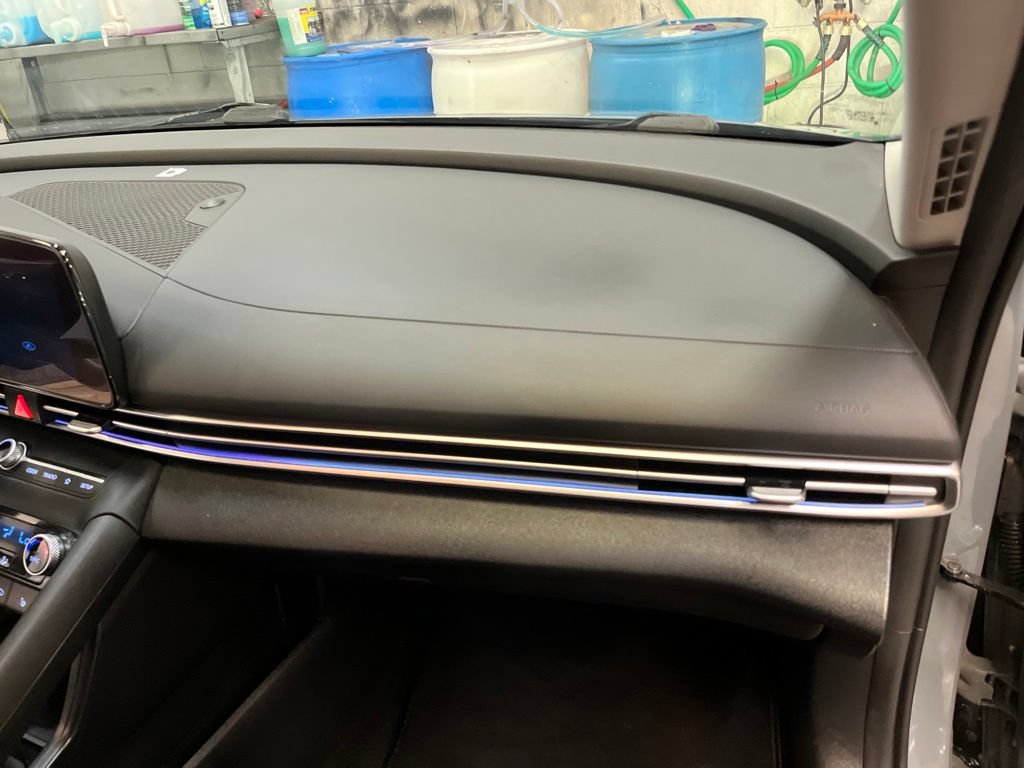 Used 2023 Hyundai Elantra Limited w/ Cargo Package FWD image 37