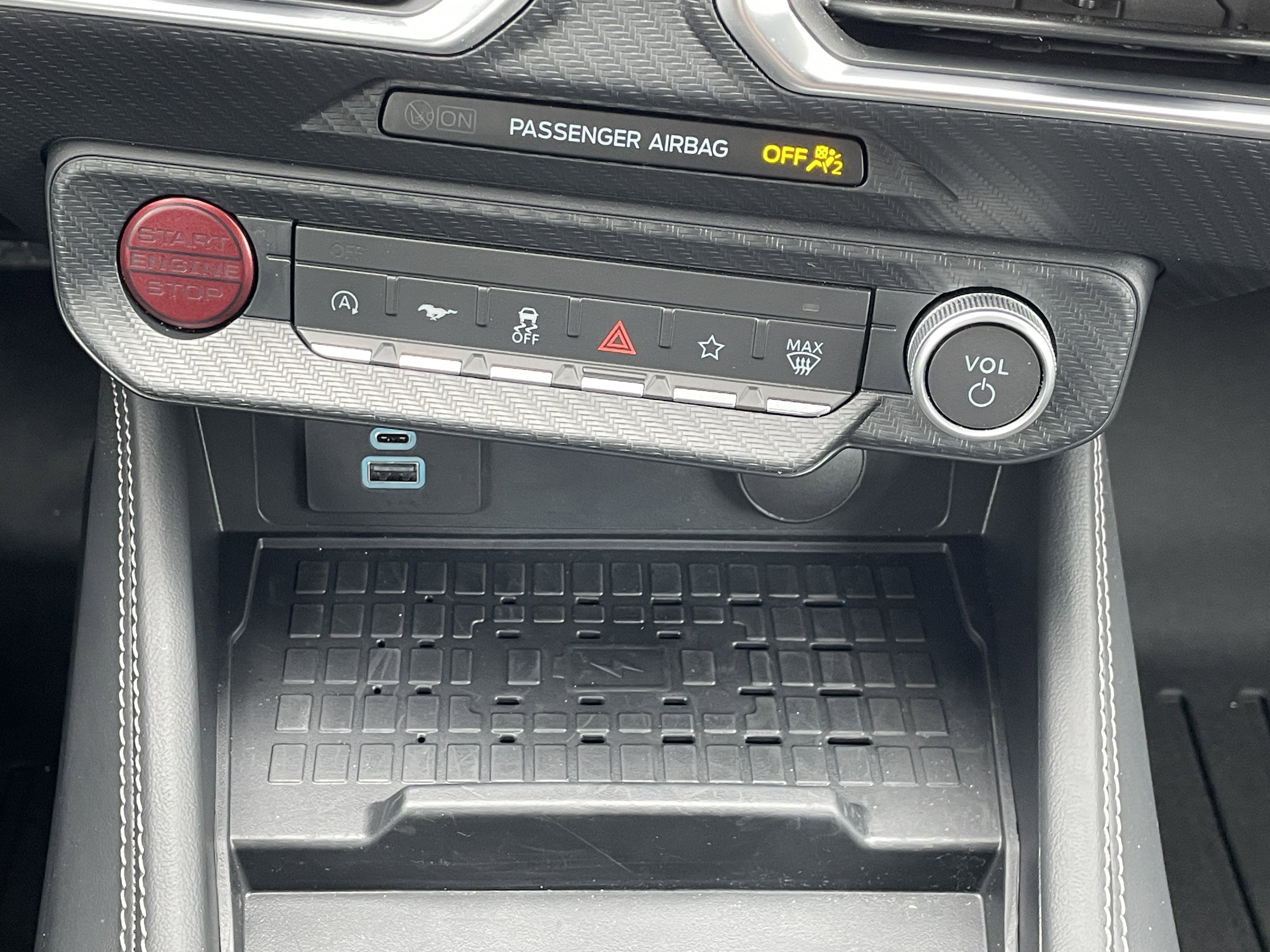 Used 2024 Ford Mustang Premium image 27