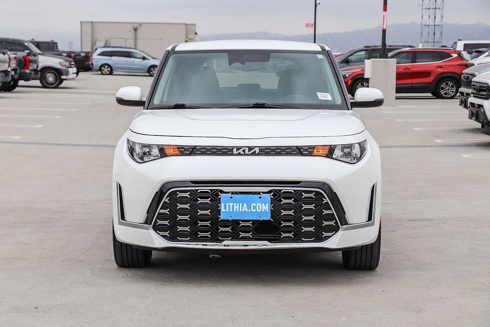 Used 2023 Kia Soul GT-Line FWD image 2