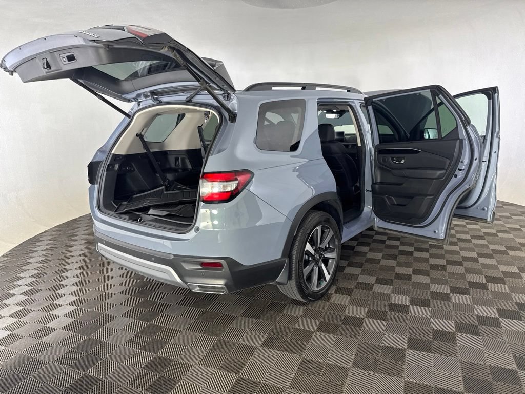 Certified 2023 Honda Pilot Touring image 15