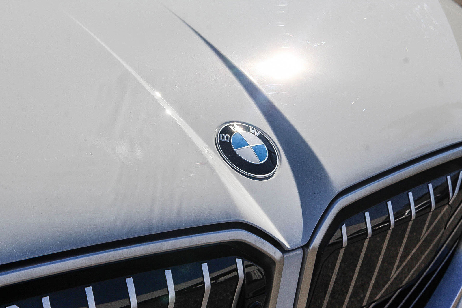 Used 2025 BMW X3 xDrive30i w/ Premium Package image 9