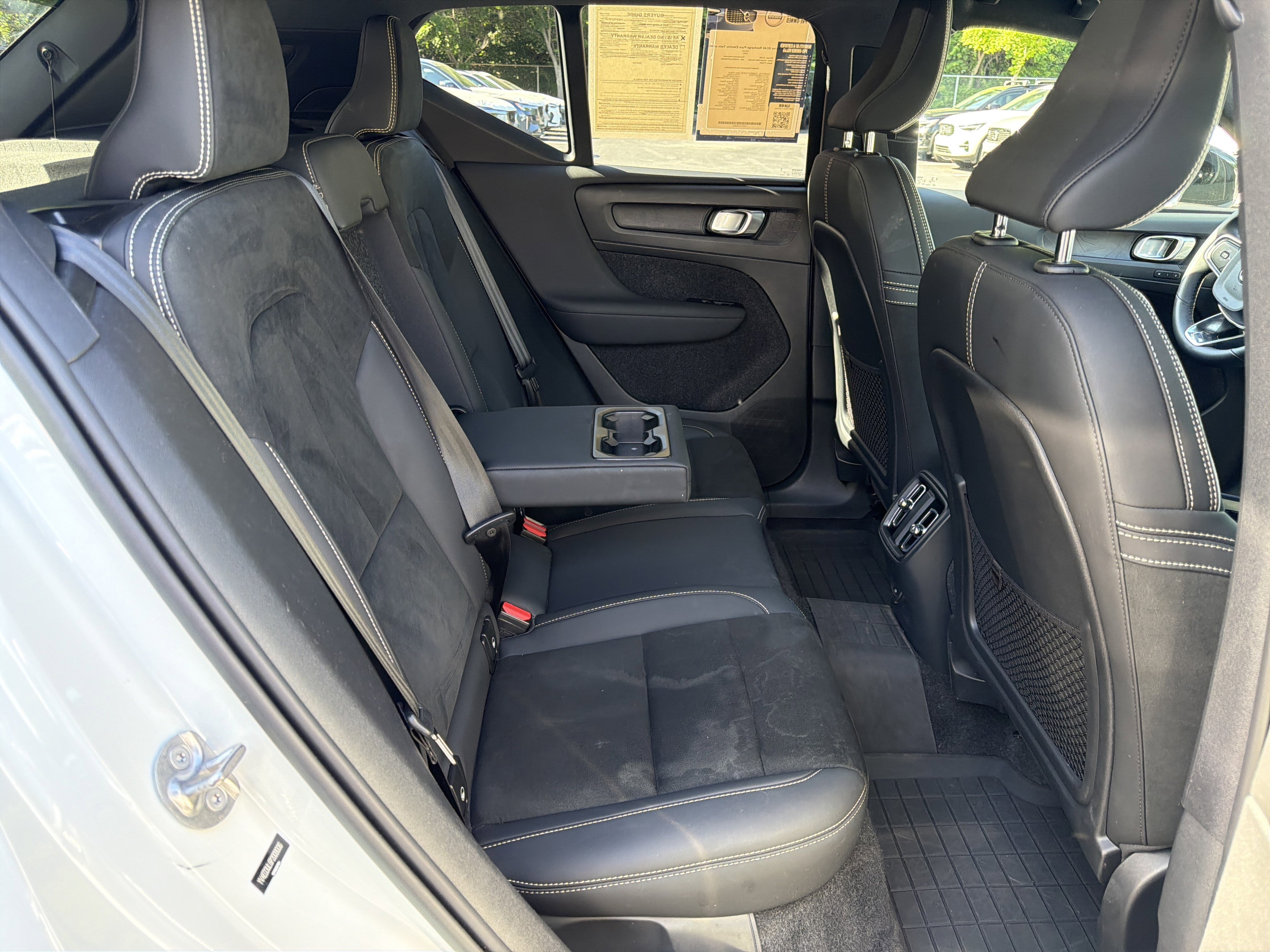 Certified 2023 Volvo XC40 Recharge Plus w/ Protection Package Premier AWD/4WD image 33