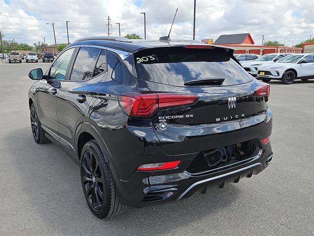 Used 2025 Buick Encore GX Sport Touring w/ Experience Buick Package image 3