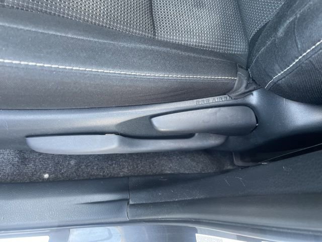 Used 2018 Toyota RAV4 XLE AWD/4WD image 22