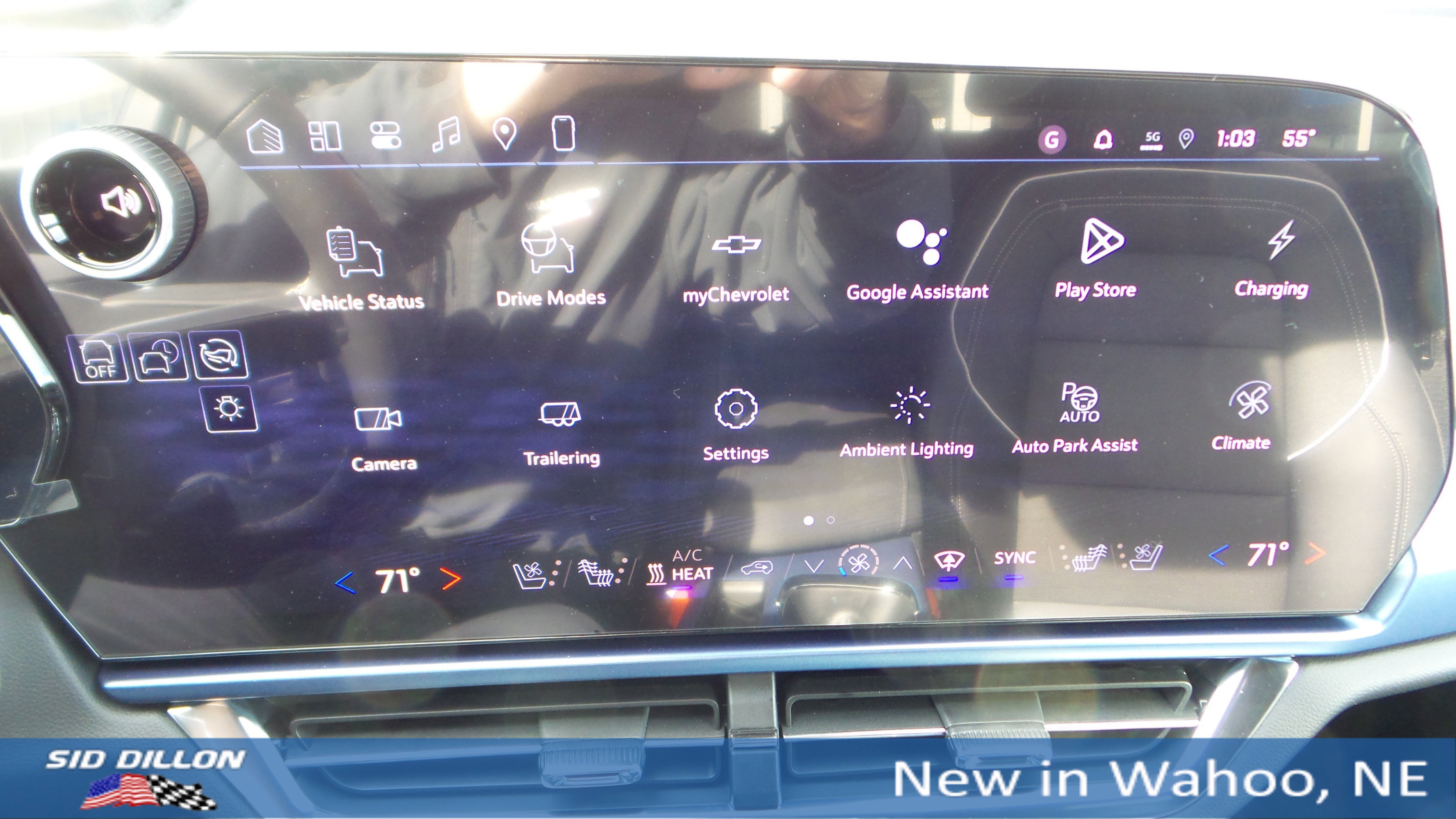 New 2026 Chevrolet Equinox EV LT image 15