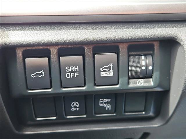 Used 2023 Subaru Forester Premium AWD/4WD image 13
