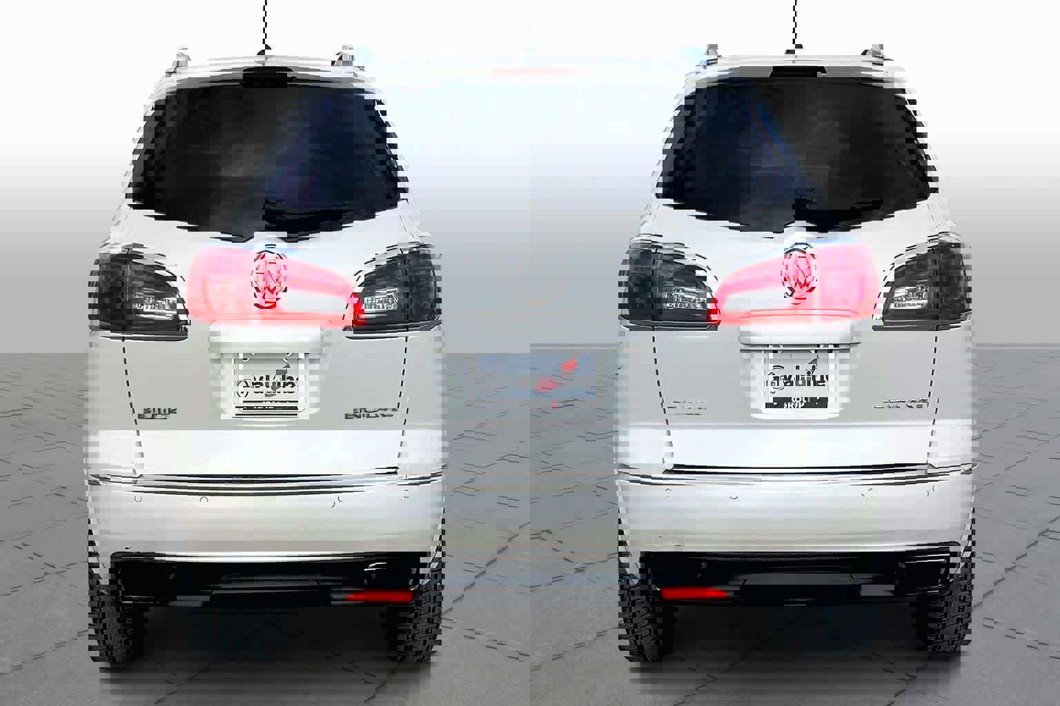 Used 2014 Buick Enclave Premium w/ Trailering Provision Package image 4