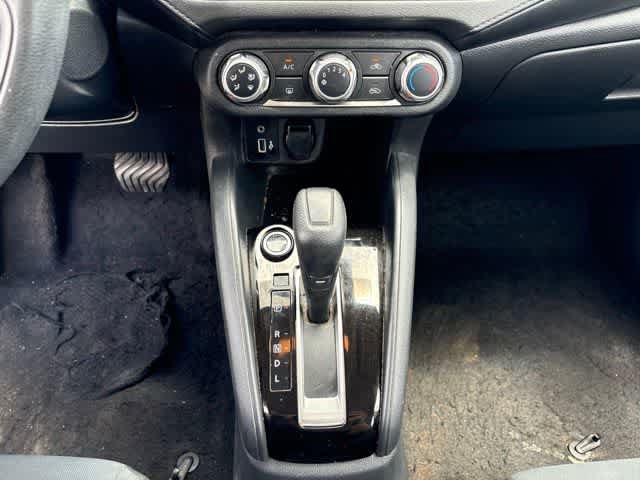 Used 2020 Nissan Versa S FWD image 19