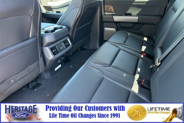 New 2026 Ford F450 Lariat w/ Lariat Ultimate Package AWD/4WD image 12