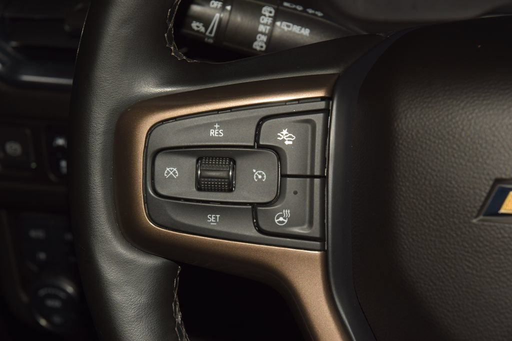 Used 2023 Chevrolet Tahoe High Country AWD/4WD image 36
