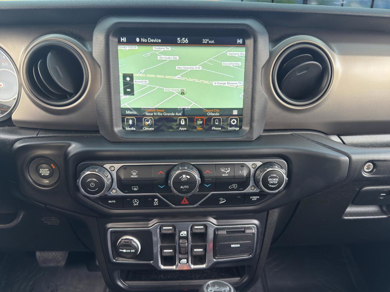 Used 2020 Jeep Wrangler Unlimited Sport S image 16