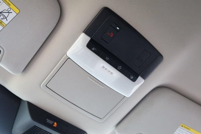 Certified 2025 Nissan Pathfinder SV AWD/4WD image 18