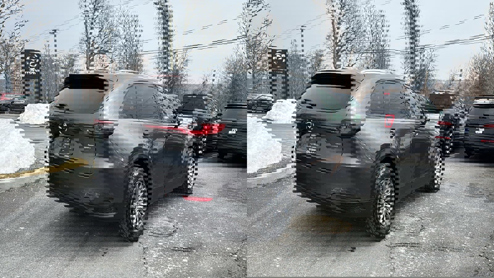 Certified 2024 MAZDA CX-90 3.3 Turbo w/ Preferred Plus image 4