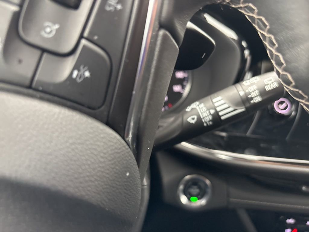 Used 2023 Buick Envision Avenir AWD/4WD image 54
