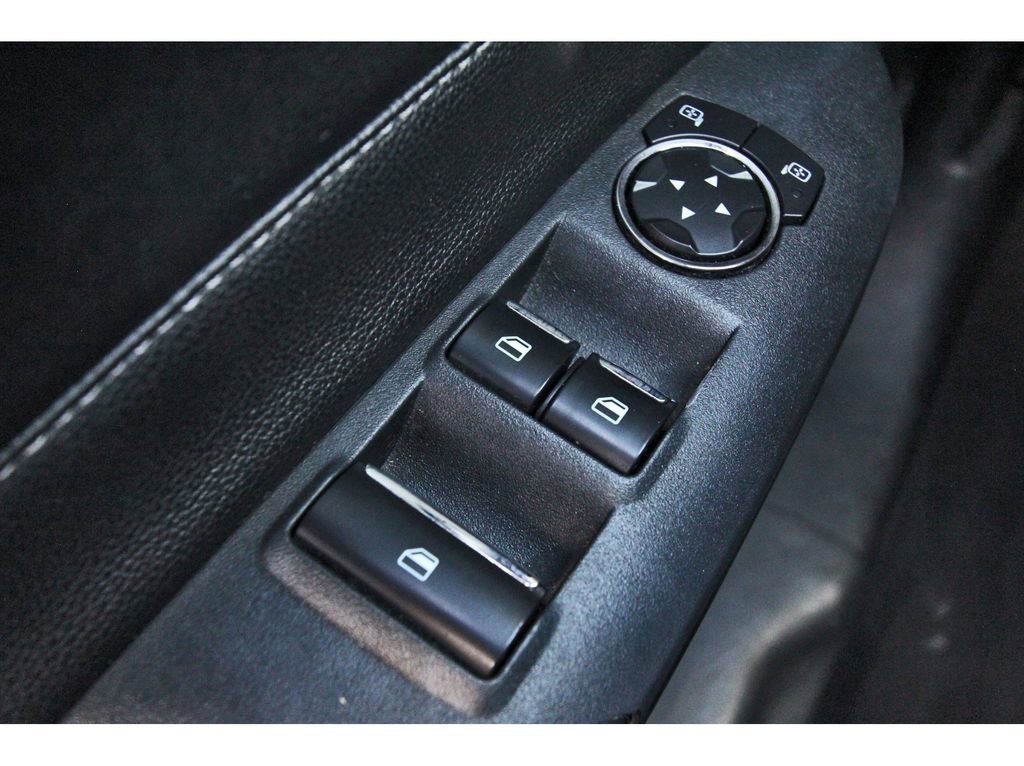 Used 2022 Ford Mustang Premium image 22