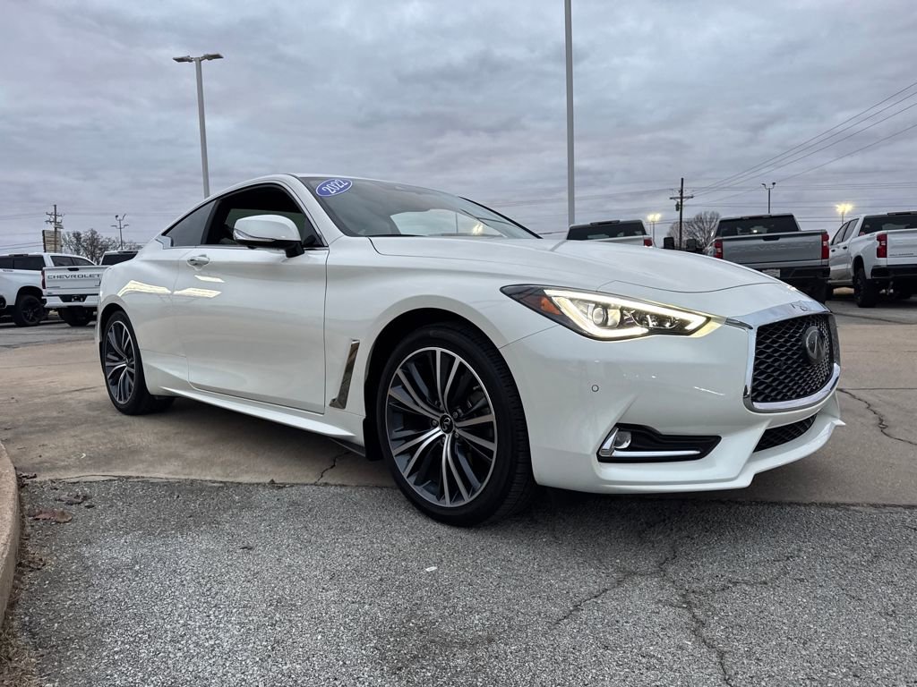 Used 2022 INFINITI Q60 3.0t Luxe w/ Essential Package image 7