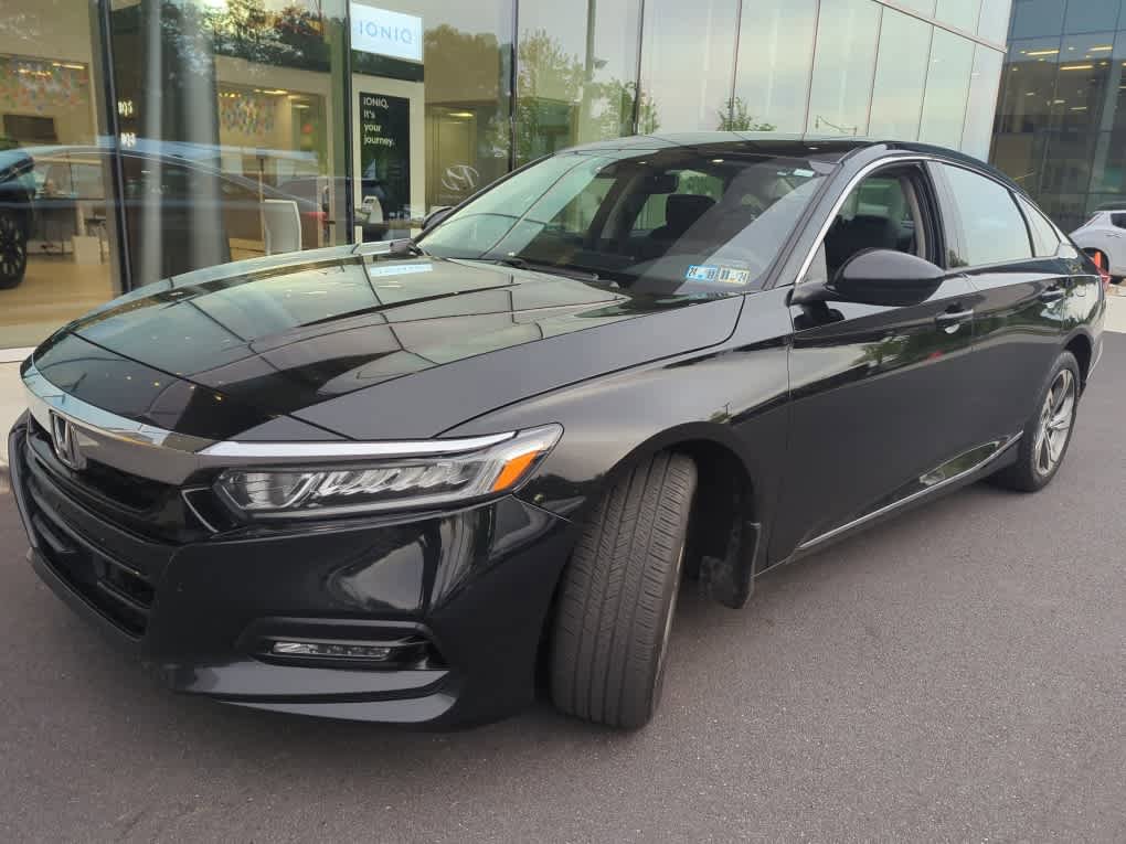 Used 2019 Honda Accord EX image 2