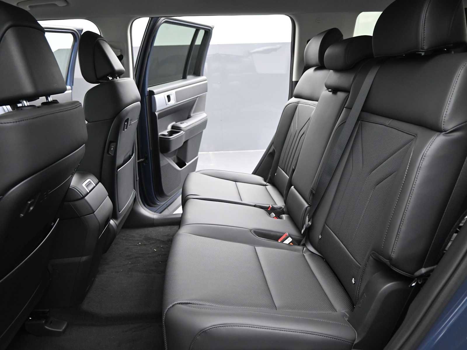 New 2026 Hyundai Santa Fe SEL image 14