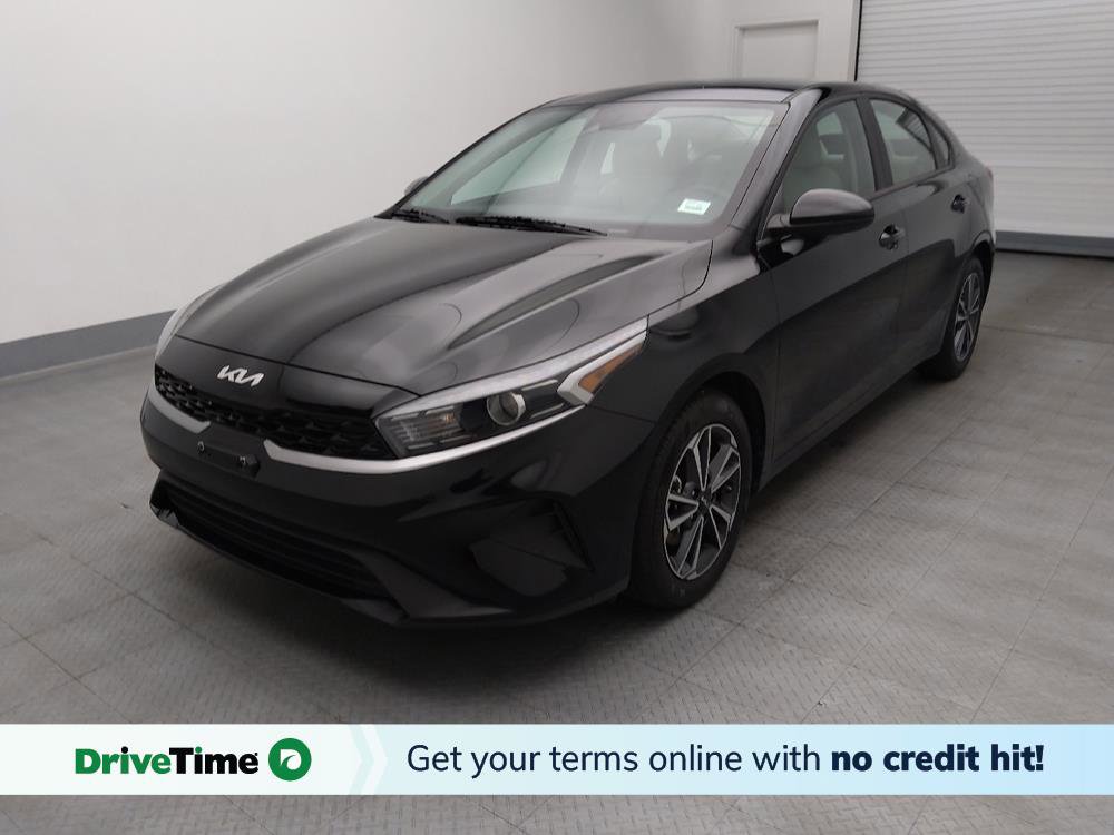 Used 2023 Kia Forte LXS image 1