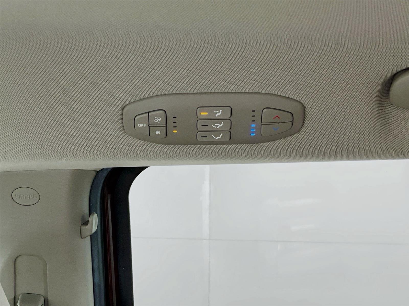 Used 2019 Kia Sedona LX FWD image 26