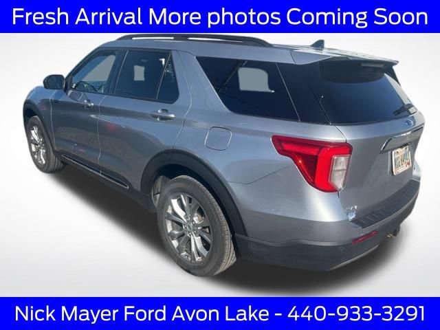 Used 2023 Ford Explorer XLT w/ Equipment Group 202A AWD/4WD image 4