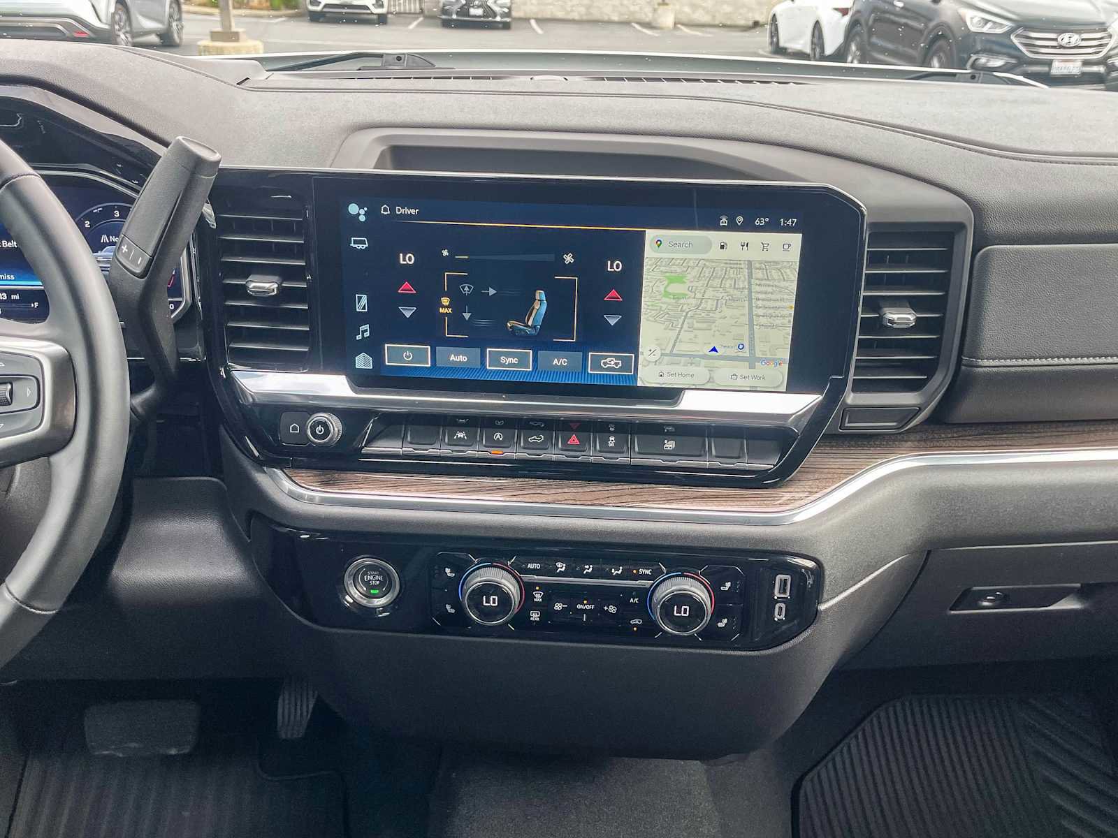 Used 2024 Chevrolet Silverado 1500 LT image 12