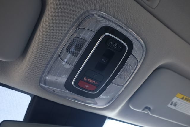 New 2026 Hyundai Elantra Limited FWD image 22